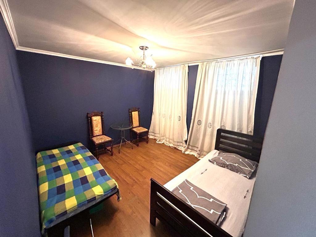 Booboo Flat In Italian Yard Apartamento Tiflis Exterior foto